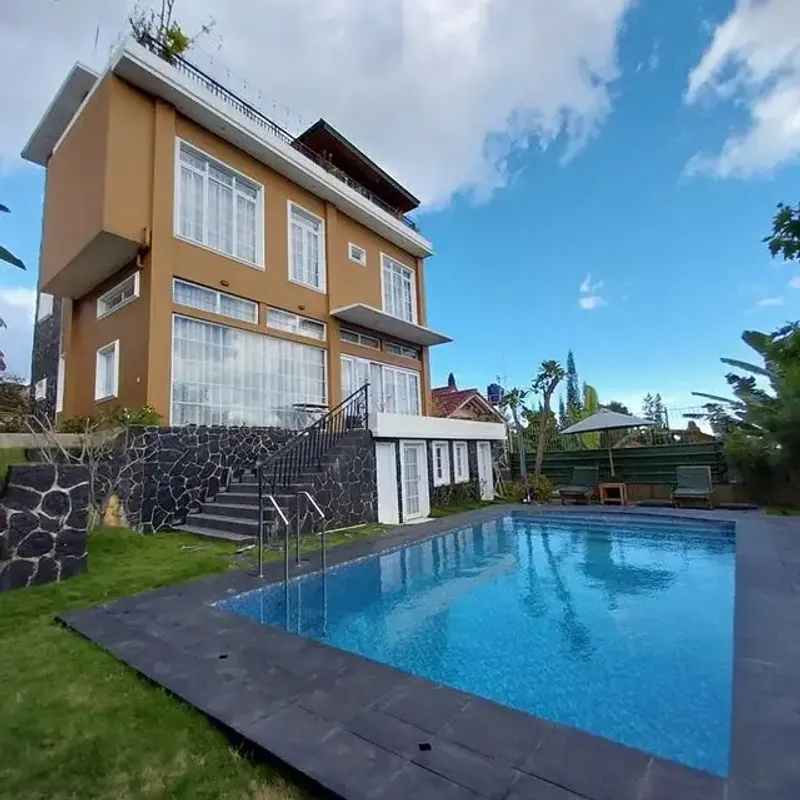 Villa Santo Yusuf