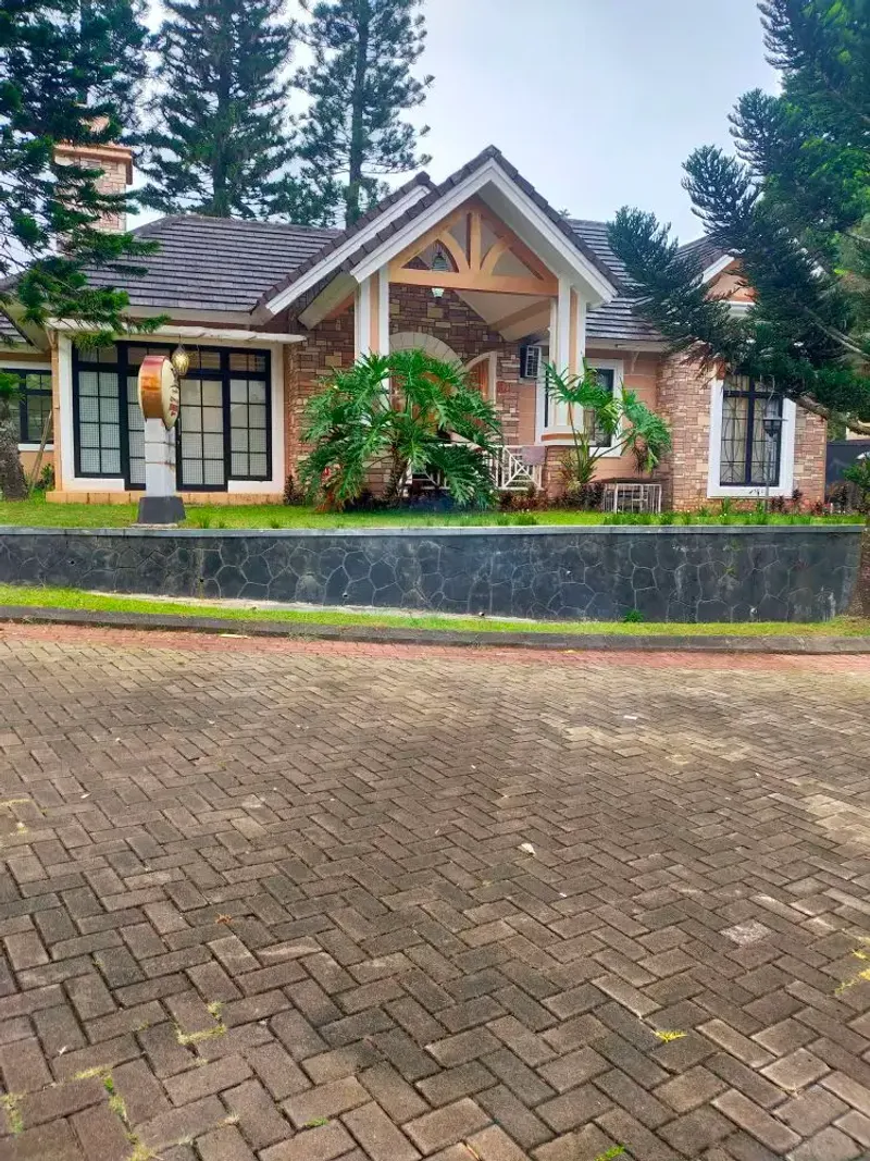 Villa A8-01 Little Indian Kota Bunga