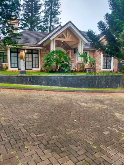 Villa A8-01 Little Indian Kota Bunga
