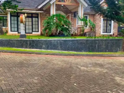 Villa A8-01 Little Indian Kota Bunga