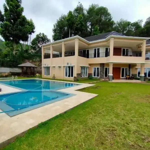 Villa Raja 2 Cisarua - Villa di Puncak