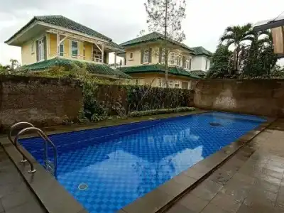Villa Orange Puncak Resort