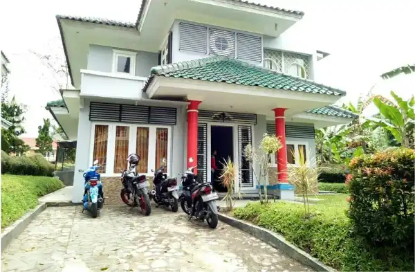Villa Geulis Puncak Resort - Villa di Puncak