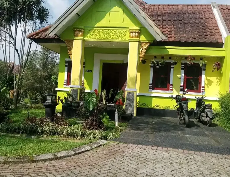 Villa M6-24 Kota Bunga