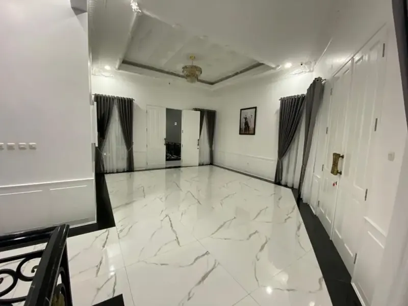 Galeri Full