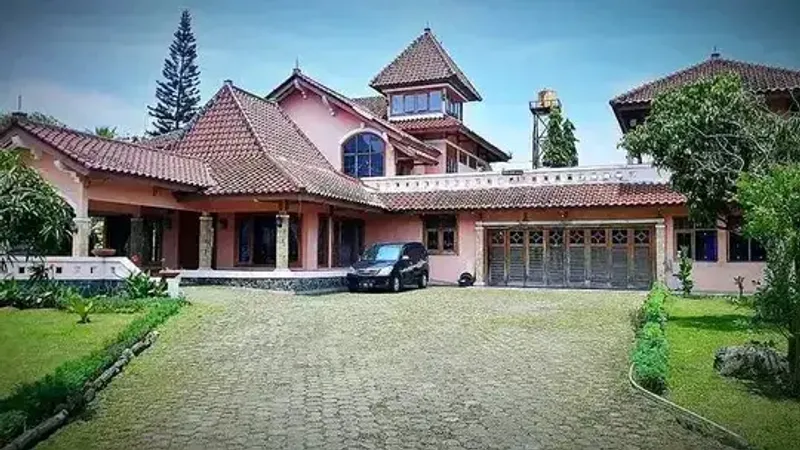 Galeri Full