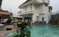 Villa Benny, Villa Cipanas Ada Kolam Renang 6 Kamar Tidur